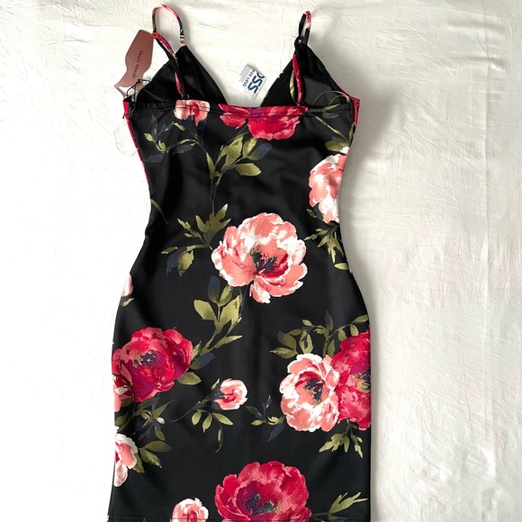 Haute Monde Pink Floral Bodycon Mini Dress - Picture 5 of 9